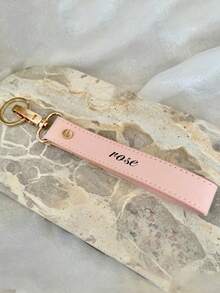 Llavero de cuero de PU con letra personalizada, llavero de pulsera personalizado, recuerdo de boda, llavero de coche, llavero de cuero unisex - Multicolor - Ver 8