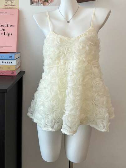 女士春季新品简约宽松优雅小众3D花卉无袖甜美吊带背心，夏季服装