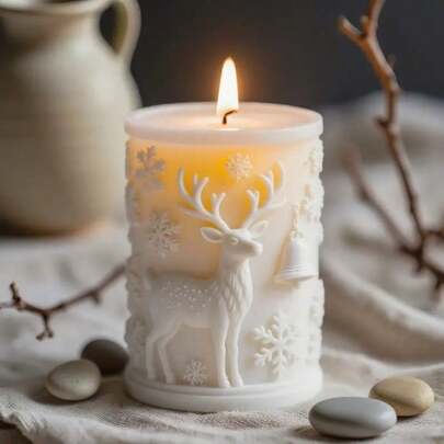 1个圣诞驯鹿圆柱蜡烛模具 - 柔韧、耐热、易于拆卸设计，适合艺术节装饰和礼品，是制作圣诞树和节日装饰品的理想之选，也可用于制作节日蜡烛 | 精致的圣诞树造型 | 柔韧硅胶材质，可用于家居装饰、圣诞装饰、房间装饰和圣诞礼物