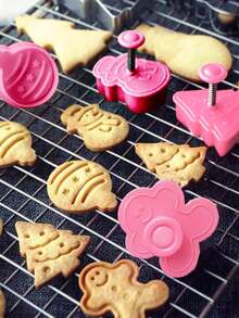 4 piezas de herramientas para decorar pasteles de fondant navideños, cortadores de galletas con resorte en forma de muñeco de nieve, árbol de Navidad, hombre de jengibre