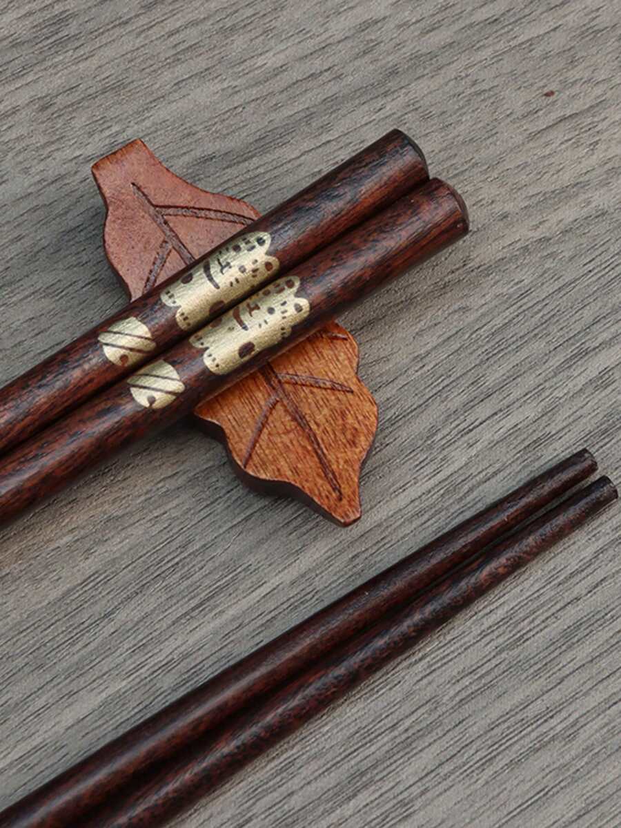 Đũa gỗ kiểu Nhật hình mèo Maneki-Neko vàng, đũa gỗ in hình dùng trong gia đình, ăn uống gia đình, ăn sushi. - Xem 1