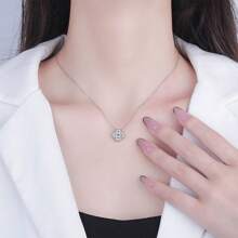 KAHOOT Joyería de trébol de cuatro hojas de moissanita de plata 925, adecuada para el Día de Acción de Gracias, Halloween, Navidad y San Valentín, viajes de vacaciones, ropa, regalos de aniversario de boda, caja de regalo, incluye certificado GRA - Plateado - Ver 8