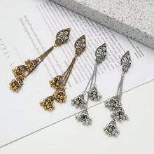 1 par de pendientes bohemios vintage de aleación con borlas y campanillas pequeñas, adecuados para que las mujeres los usen en vacaciones