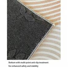 1pc Modern Luxury Pink Non-Slip Soft Polyester Queen Crown Area Rug - "You Are The Queen" Polyester Carpet, Suitable For Living Room, Bedroom And Home, 50x80cm, 50x120cm