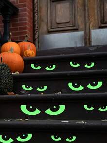 16 Peças Grandes Olhos Brilhantes - Adesivos Gigantes de Janela para Halloween | 8 Pares Removíveis para Vidro e Paredes | Conjunto de Presente Assustador, Decoração de Casa Assombrada em Decoração de Quarto Escuro, Decoração de Cozinha, Adesivo de Parede, Decoração de Parede