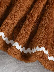 Set Gaun Plush Bayi Perempuan Bertema Natal, Pakaian Luar Hangat untuk Musim Gugur dan Musim Dingin - Coklat - View 7