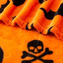 1 pătură de Halloween cu fantome și imprimeu de liliac, pătură de toamnă super moale, caldă și confortabilă, potrivită pentru canapea, cadou de recoltă de Halloween și decor pentru casă