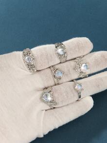 Juego de 10 anillos asimétricos de aleación para damas, con estilos seleccionados al azar, adecuado para que las damas los usen en festivales