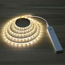 1条无线感应LED灯带，适用于橱柜、衣柜、楼梯等，USB供电，可作夜灯、楼梯背光照明，适用于房间、卧室、厨房、衣柜、楼梯、走廊和橱柜照明，可选1/3/5厘米灯带规格。适用于节日：万圣节、圣诞节、感恩节、毕业季等。