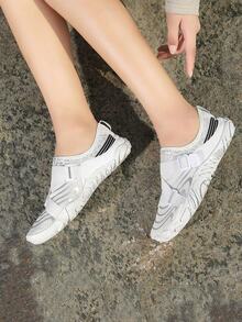 Zapatos de playa para parejas, zapatos acuáticos, zapatos de fitness, zapatos de natación de cinco dedos, zapatos de agua para exteriores - Blanco - Ver 2