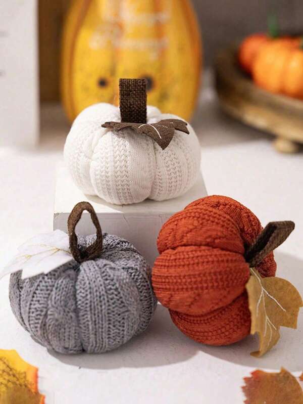 3pcs-Home Decorative Knitted Small Pumpkin, Handmade Knit Maple Leaf Pumpkins, For Thanksgiving And Harvest Festival, Can Be Used As Hanging Decoration Or Banner, Table Setting For Autumn Entertaining, Fall Wedding Centerpiece, Decorative Pumpkins, For Decorating Halloween,Christmas