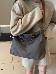 حقيبة تسوق قابلة للطي بألوان متباينة للتنقل والاستخدام اليومي العصري