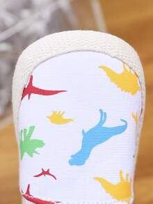 yibubu أحذية بيضاء للأطفال الرضع بطبعات حيوانية، أحذية أنيقة للبنات الرضع بتصميم تنين، قابلة للتنفس ومريحة، أحذية مسطحة للرضع ذات نعل ناعم، أحذية مشي أول للمواليد، هدية عطلة