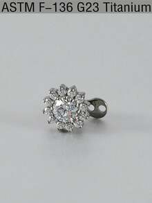 1 Stück F136 Titan Dermal Anker Krone Blume Blatt Dreieck Micro Dermal Anker Taucher Implantate Schmuck Körper Piercing Zirkonia Flach Rücken Cluster Verstecken im Gesicht Schlüsselbein Haut 14G Piercing Schmuck Sexy Unisex