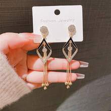 1 Pair Elegant Bohemian Geometric Teardrop Dangle Earrings With Sparkling Artificial Synthetic Zirconia Stones, Golden-Tone Alloy Long Drop Earrings For Women,Perfect For Daily Wear, Parties, Banquets & Gifts, Cute Earrings, Party Accessories, Sophisticated Style, Synthetic Zirconia Embellishments, Daily Wear Jewelry - 黑色 - 查看 7
