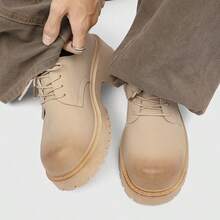 2025 Novos Botas de Cano Baixo para Homens, Outono/Inverno, Sapatos de Trabalho Retrô, Tênis Casuais de Sola Grossa