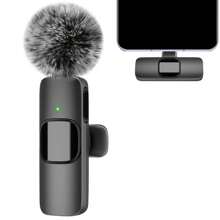 无线领夹式麦克风,兼容 和 iPad Type-C 接口,即插即用,2.4G 超低延迟,内置降噪芯片,适用于视频录制、采访、播客和 Vlog,配备 50mAh 可充电电池 - 黑色 - 查看 14