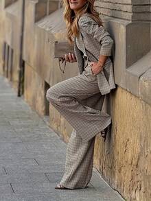 时尚优雅的格纹梭织面料口袋扭结双排扣西装套装，适合度假、秋冬春季穿着。 - 咖啡棕 - 查看 5