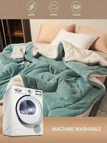 1pc Matcha Green Solid Color Milk Velvet Lambswool Double Layer Skin-Friendly Soft Comfortable Blanket, Suitable For Bedroom, Guest Room, All Seasons - Sprout Green - View 5