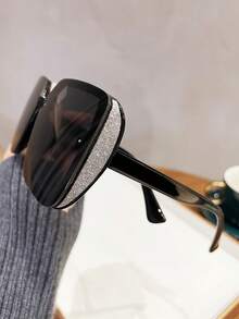 1pc Women's Vintage Square Frame Plastic Fashion Glasses , Suitable For Outdoor Travel And Street-Style Square Shape Shades - Multicolor - View 3