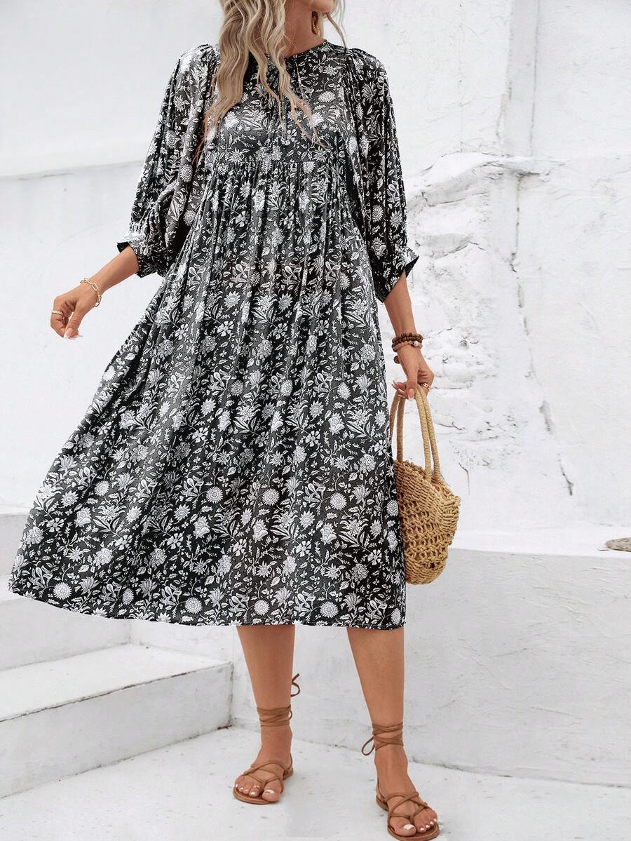 Allover Floral Print Smock Dress - Black - View 1