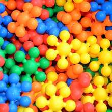 190 件 3D 雪花 DIY 互锁拼图积木套装 - 复活节、圣诞节和捐赠的益智塑料组装玩具、儿童玩具、积木、拼图、学龄前儿童旋转雪花塑料组装玩具（袋装）