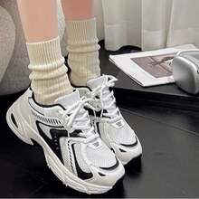 新款女士休闲运动鞋，厚底运动鞋，男女情侣鞋，适合所有季节 - 黑與白 - 查看 8
