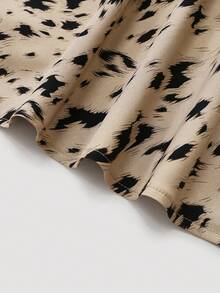 Damen elegantes Leoparden-Muster Trägerkleid mit ausgestelltem Saum & flauschiger Strickjacke Set