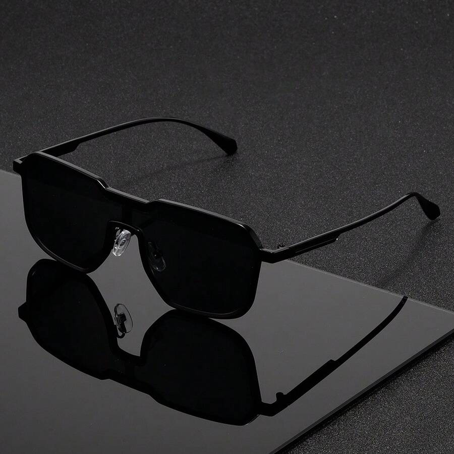 Sleek Black Square Eyewear For Women, 2026 Modern Minimalist Silhouette, Bold Solid Black Frame With Clean Lines, Perfect For Summer Beach Trips, Graduation Season Getaways, Tropical Vacations, Camping Adventures & City Road Trips, Lightweight All-Day Comfort, Ideal For Poolside Lounging, Backyard Gatherings, Outdoor Festivals, Casual Errands & Sunset Dinners, Versatile Timeless Vibe, Flattering For All Face Shapes, Elevates Every Outfit From Loungewear To Night Out Attire, Must-Have Accessory For Your 2026 Summer Wardrobe - 黑色 灰色 - 查看 1