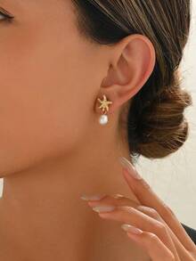 A Pair Of Minimalist Starfish And Faux Pearl Beach Style Tassel Metal Dangling Earrings, Suitable For Women's Beach Travel And Casual Wear - 金色 - 查看 3