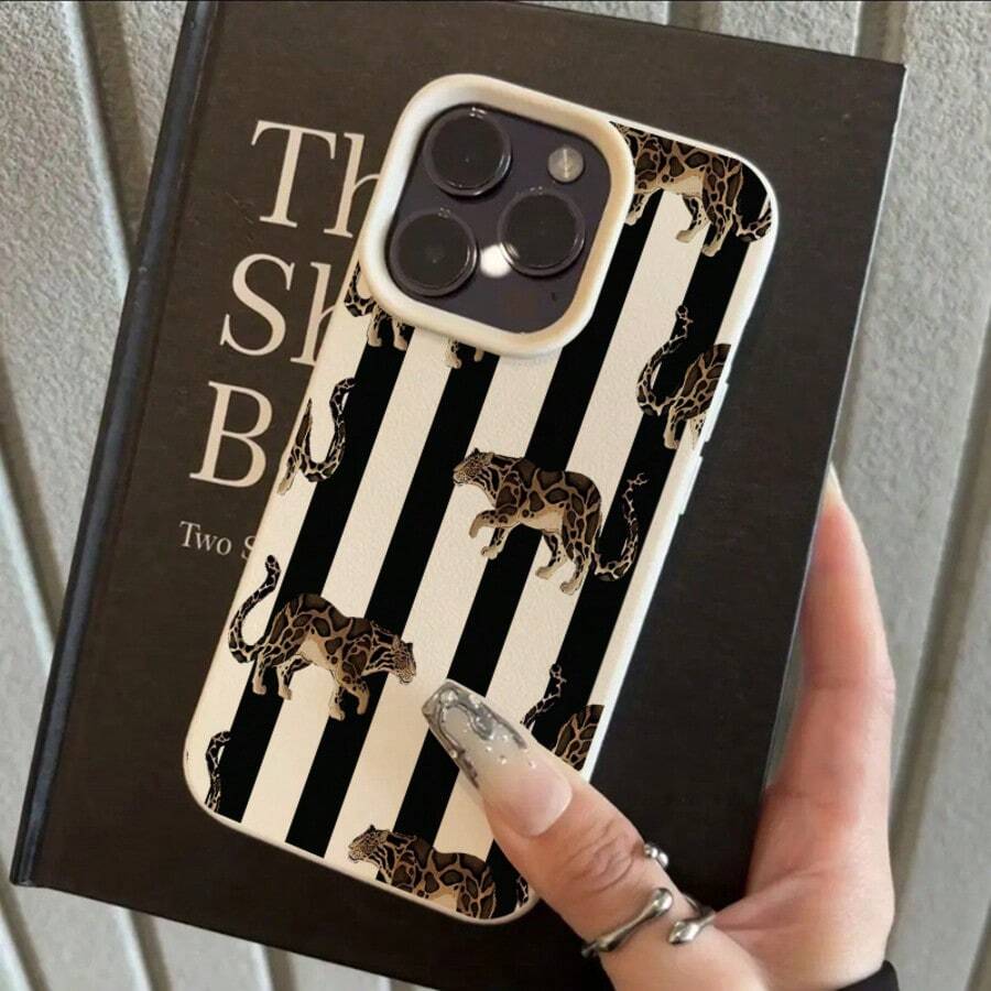 Striped 1pc TPU Material Elegant Black & White Striped Cheetah Pattern Phone Case Compatible With Iphone/Compatible With Samsung/ Phones - White - View 1