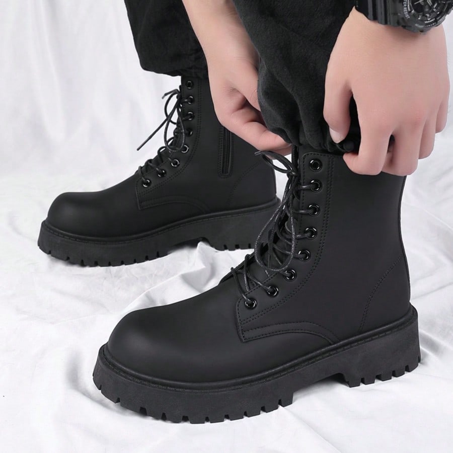 Botas de tobillo de hombre de moda con suela gruesa, antideslizante, botas casuales retro de punta redonda, adecuadas para exteriores en invierno