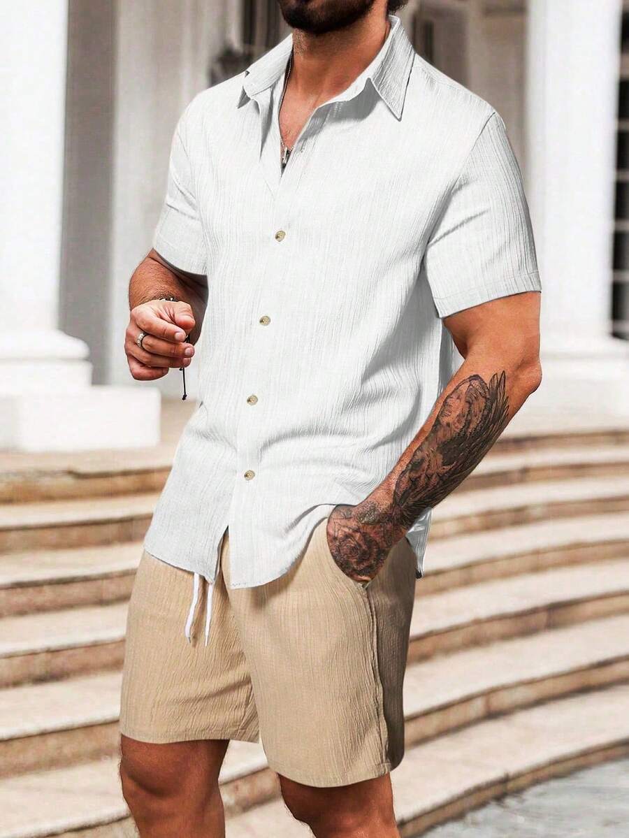 Conjunto informal de dos piezas para hombre (camisa de manga corta lisa + pantalón corto con cordón) - Blanco - Ver 1