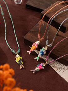 1 件可爱金色活动小鱼吊坠项链，镶嵌锆石，镀 18k 金，适合日常佩戴、旅行和派对，可送给妻子、母亲、女朋友、女士首饰、女士吊坠项链、镀金首饰