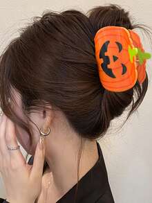 1 Stück Halloween Kürbis Serie Straßenparty PVC Halloween witziger Haarclip, Feiertags Kostüm Kürbis Haarclip, Halloween Geschenk, verwendet für Halloween Kostüm Haarzubehör, Halloween kleines Geschenk Herbst Mode Haarklammer Winter Herbst Haarklammer Winter Haarspange Elegante Haarklammern für Urlaubsoutfits Frau