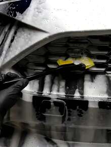 1 pieza Cepillo para llantas de coche, cepillo con cerdas duras y suaves, cepillo de anillo de acero para limpiar manchas en las ranuras, herramienta esencial para el lavado de coches - Amarillo - Ver 7