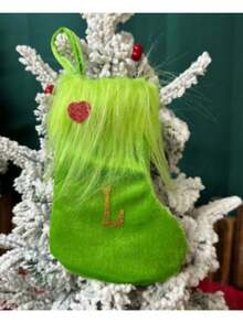 Opakowanie pojedyncze, skarpetki świąteczne, ozdoby świąteczne, zielony plusz, haftowane skarpetki z literami, ozdobne skarpetki świąteczne w torebce prezentowej