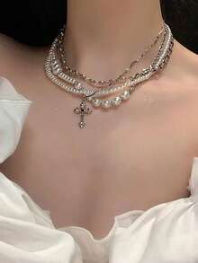 1 对欧美经典百搭时尚仿珍珠多层花朵十字架吊坠项链，精致女士颈链