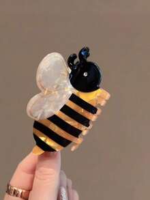 1pc Cute Bee Design Hair Clip For Little Girls, Cartoon Animal Hair Accessory, Small Claw Clip - Yellow - View 1