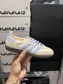 Adidas W Samba OG, Classic Shoe For Daily Casual Wear, Original Style Sneaker, Timeless Three-Stripe Best Seller JI2678 - 乳白色/紫色/沙色 - 查看 3