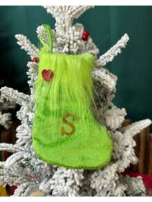 Opakowanie pojedyncze, skarpetki świąteczne, ozdoby świąteczne, zielony plusz, haftowane skarpetki z literami, ozdobne skarpetki świąteczne w torebce prezentowej