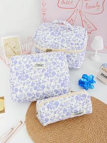 1 PC Purple Floral Quilted Bag Travel Storage Back To School Halloween In Bulk Make Up Bag,Fashionable And Casual Large Capacity Portable Zipper Makeup Bags,Travel Storage Stationery Storage,Vacation Essentials Cosmetic Bags For Headphones,Charger,Lipsticks,Cosmetics,Perfume,Skin Care And Beauty Products,Home Decor,For Mom,Women,Nurses,Students,School Girls,Keys,Holiday Gifts,Pouch,Makeup Pouch,Travel Essential - Purple - View 2