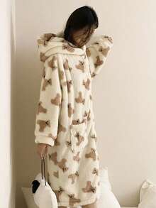 1 set Manta con capucha y mangas estilo oso adorable para adultos - Engrosada, adecuada para otoño e invierno, manta con capucha de felpa extra cálida y cómoda con bolsillos grandes, regalo de sudadera con manta, adecuada para hombres, mujeres y mamás, bolsillos extra grandes, lavable a máquina para hombres y mujeres adultos, adecuada para uso en interiores/exteriores, cómoda para usar en casa, estética encantadora, textura cómoda, decoración cálida de invierno para el ocio en el hogar