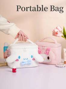 Sanrio 3D Plush Cosmetic Bag, Adorable Characters Design, Hello Kitty, My Melody, Kuromi & Cinnamoroll Designs, Extra Large Capacity & Wide Opening for Easy Packing, Soft Premium Quality Fabric with Double Zipper Closure, Perfect for Travel, Daily Use & As a G for 反對音