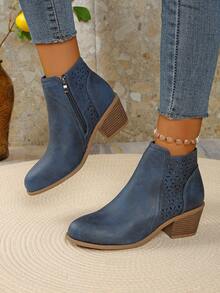 Botas cortas de otoño 2025 para mujer de talla grande, zapatos de estilo clásico del oeste americano para ir al trabajo, color azul sólido con tacón grueso hueco y tacón medio, con cremallera lateral en los tobillos