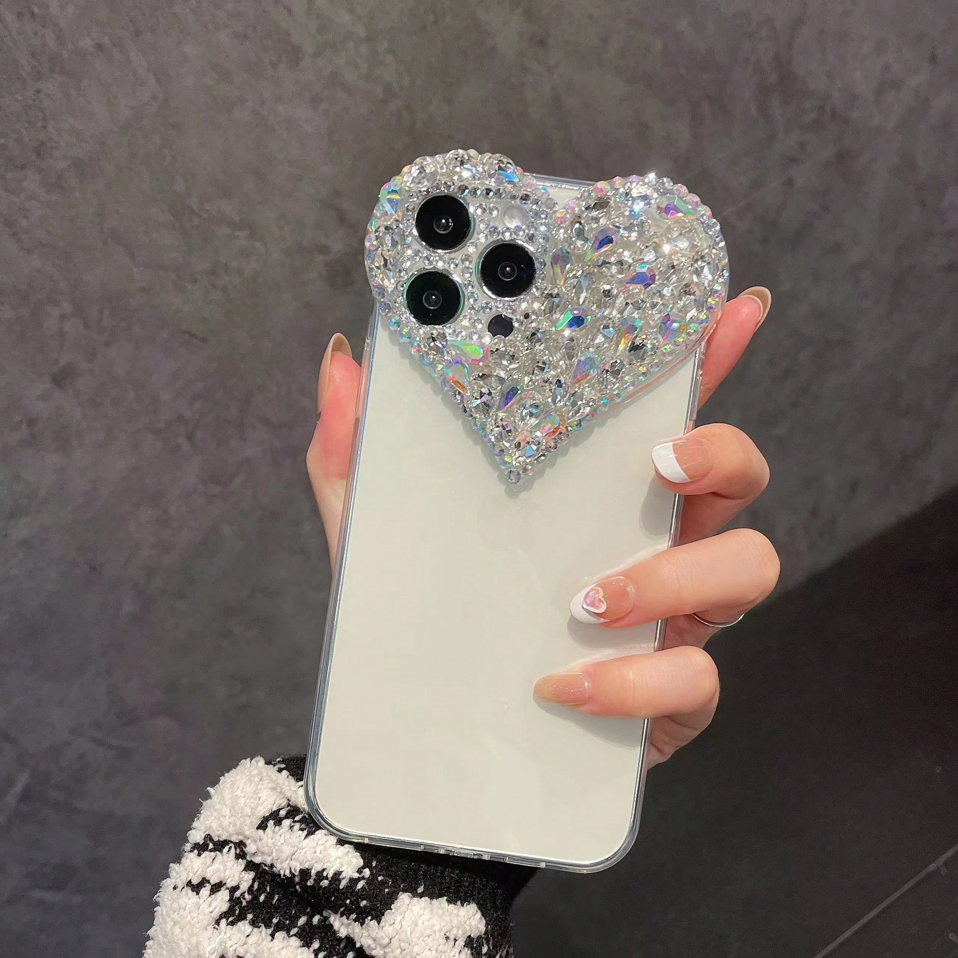Valentines Sequins Y2k Rhinestone Decor Heart-Shaped Clear Phone Case With Colored Rhinestone Decors Shockproof Cover Waterproof Anti-Fall Scratch Resistant