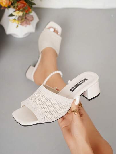 新款清新绿色针织露趾方头粗跟凉鞋，透气时尚，休闲百搭，女士春夏穿搭首选。