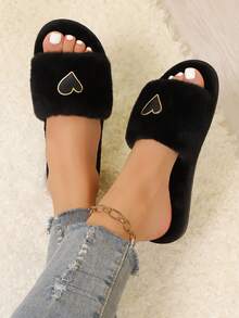 1 Pair Women's New Furry Heart-Shaped Flat Slippers, Women's Casual Home Slippers