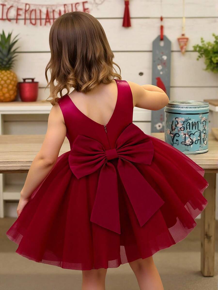 女婴纯色V领露背蝴蝶结网纱可爱婚礼花童礼服，适合一周岁生日，不含头饰 - 酒紅色 - 查看 1