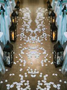 1000pcs Artificial Rose Petals Throwing Confetti, White Artificial Silk Flower Petal Romantic White Artificial Flower,For Romantic Decor, Proposal, Wedding, Anniversary Celebrations, Engagement Party Decorations Summer Birthday Gifts Beach Back To School School Supplies Room Decor,Party,Christmas